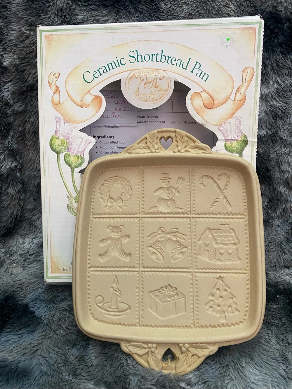 Vintage Ceramic Shortbread Pan - Picture 16 of 16